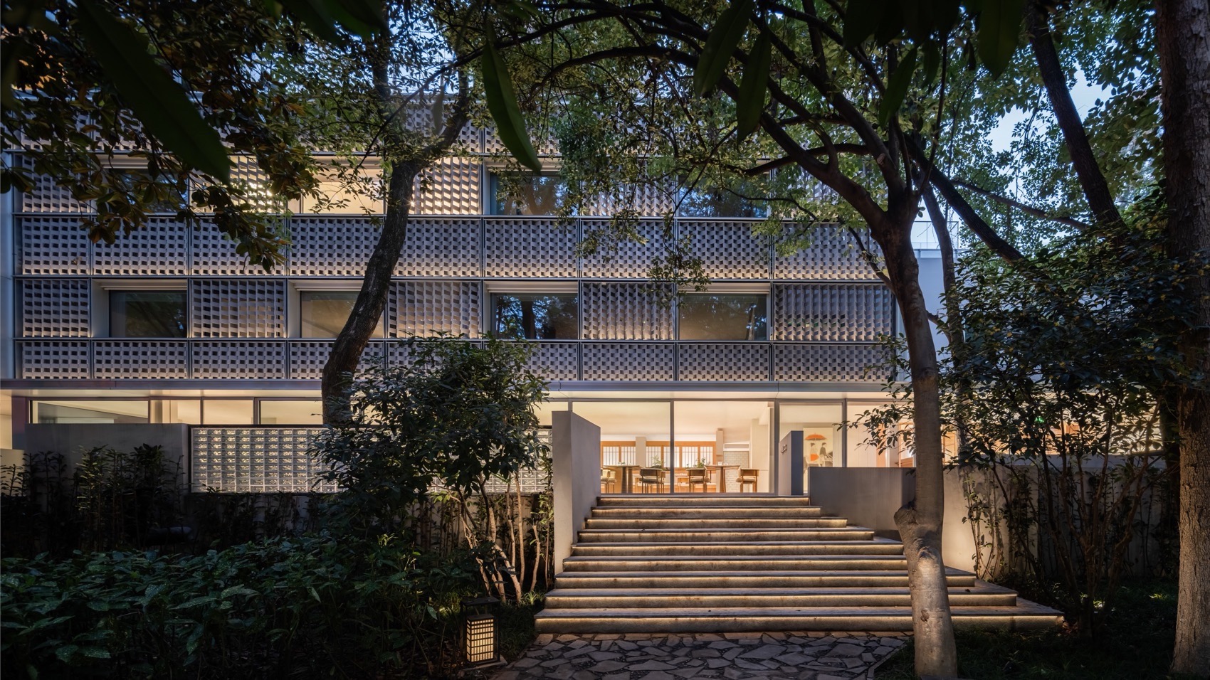 南京鼓楼锦上OCC餐厅丨中国南京丨BUZZ建筑事务所-13