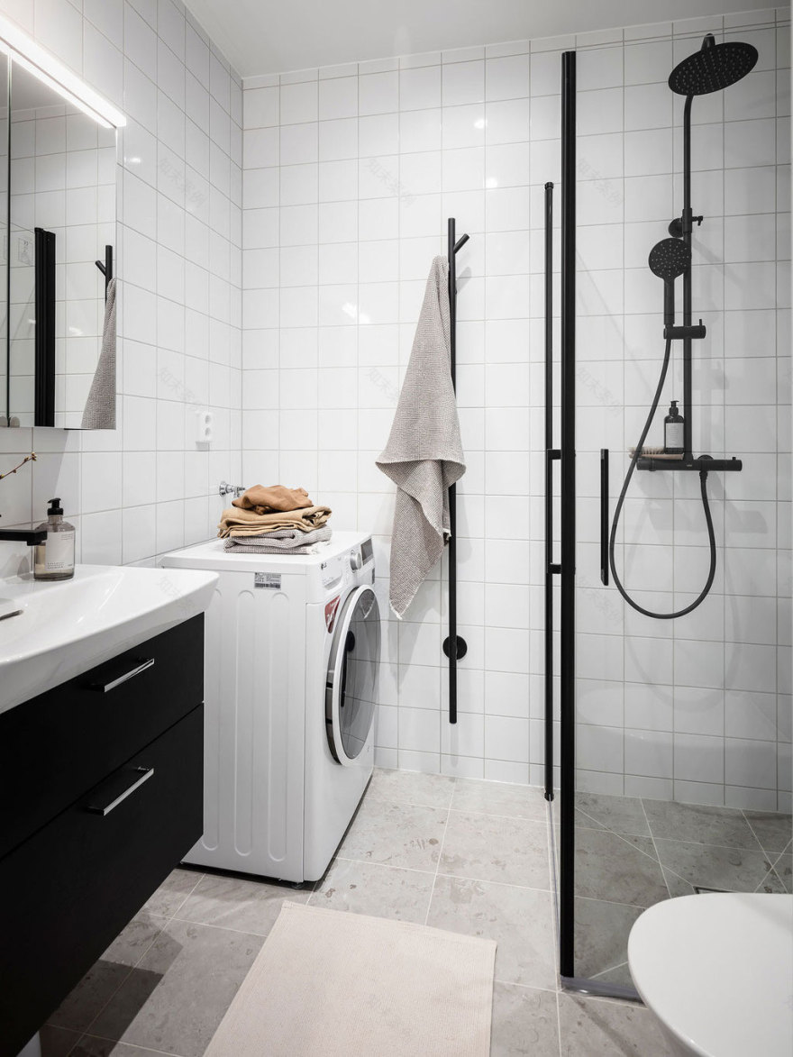 35 平米灰调顶楼公寓,独特设计展现极致空间魅力-25