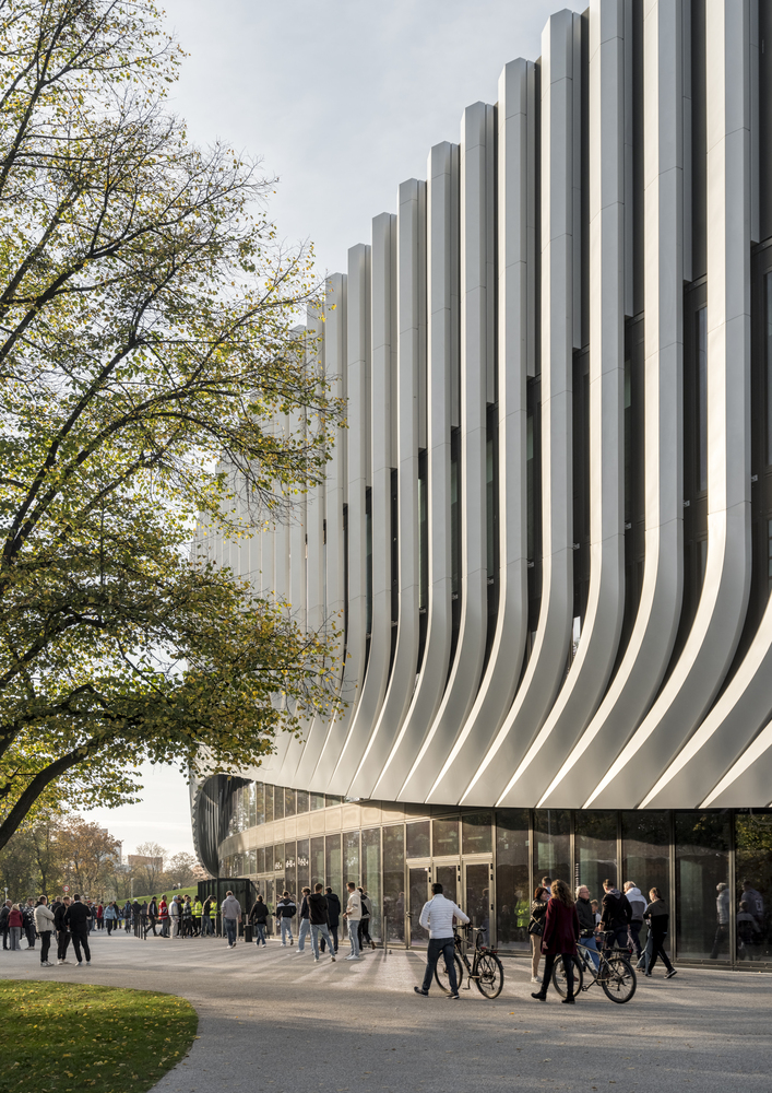 慕尼黑奥林匹克公园内新竞技场 SAP 花园项目丨德国慕尼黑丨3XN 与 CL MAP 和景观建筑师 Latz + Partner-2