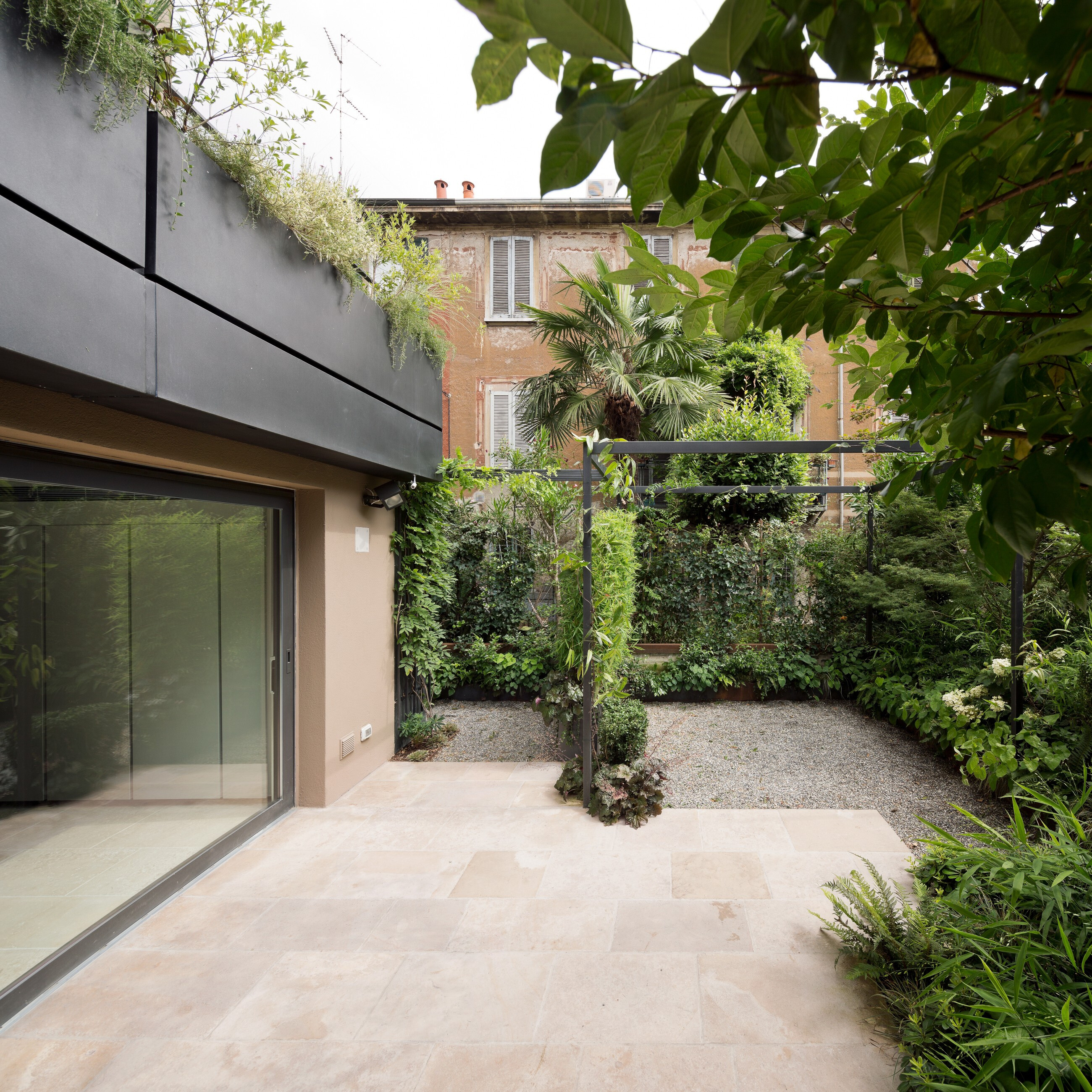 米兰城市别墅的垂直空间魔法-33