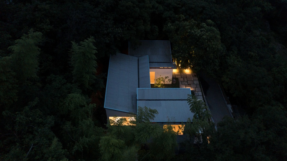 山林间的蝶翼建筑 · 定海台房丨中国舟山丨久舍营造工作室-128