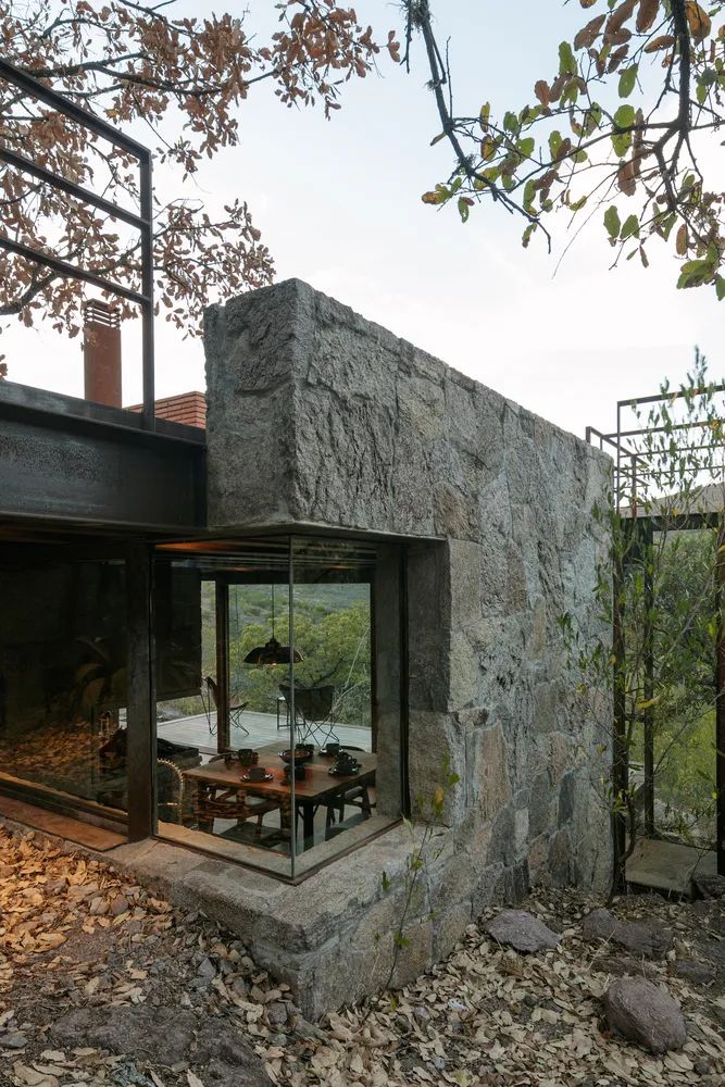 山间度假民宿 | 钢构++ 砖混结构,与自然共生-38