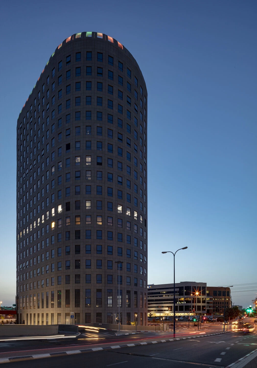 地铁商城大厦-19