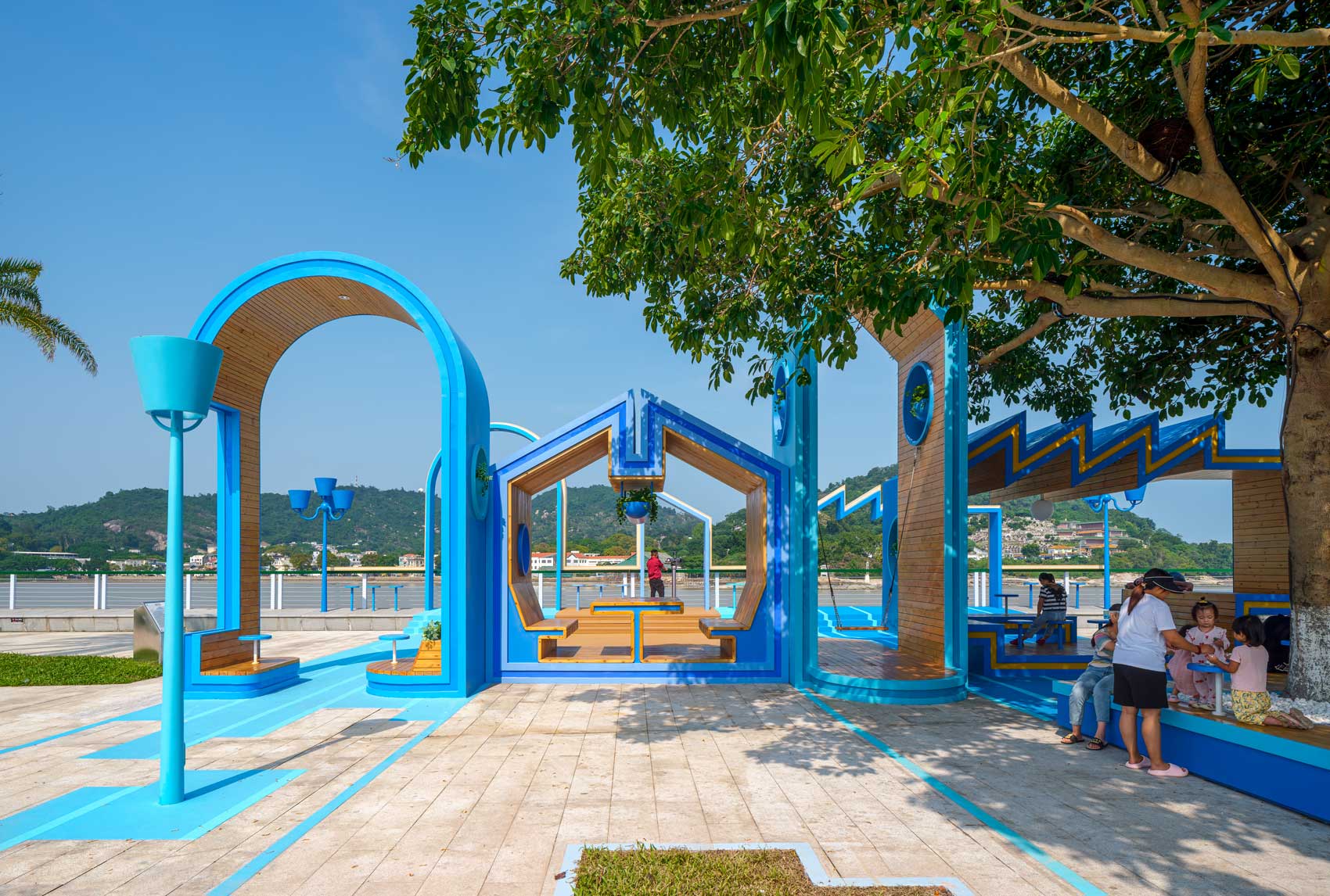 电气小屋;电子用品店(这里结合常见情况推测 ELECTRO 代表电气、电子相关,HUT 有小屋、简易商店等意思,故给出这两种较符合逻辑的表述) 丨中国珠海丨100 Architects(上海)有限公司-64