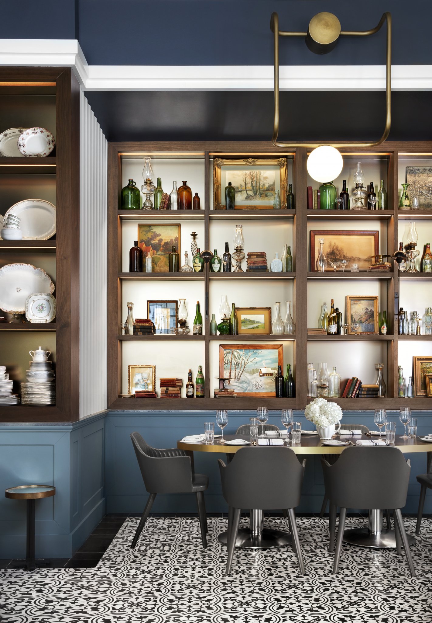 多伦多默瑟Germain 酒店的维克多餐厅-8