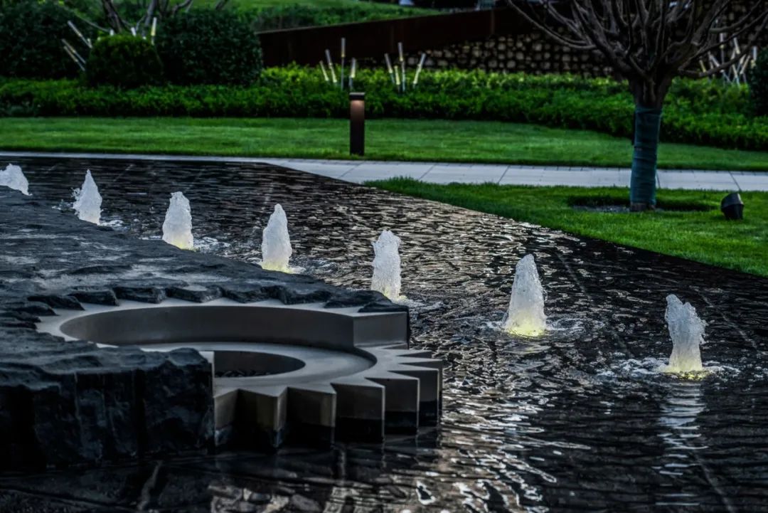 工业遗址改造 | 用景观留下时代的记忆：中车·拾光公园-77