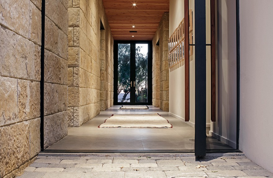 Lake View Residence with Tropical Retreat Details-16