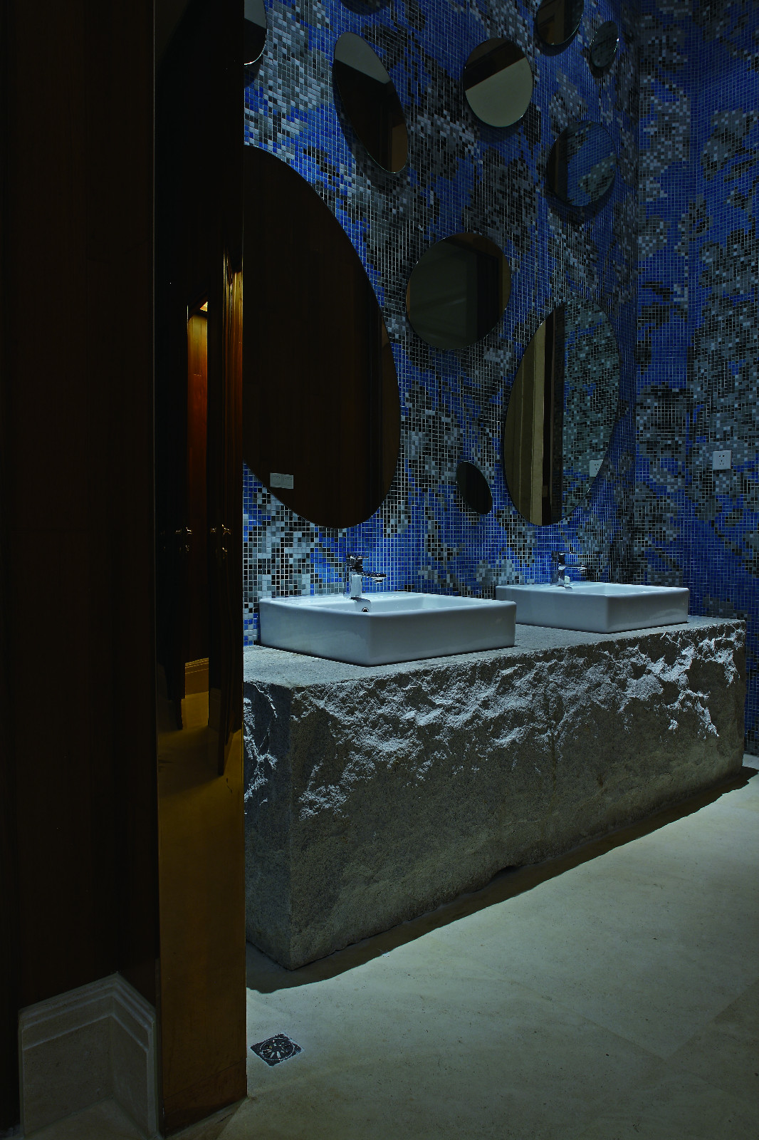 观樾售楼中心-11