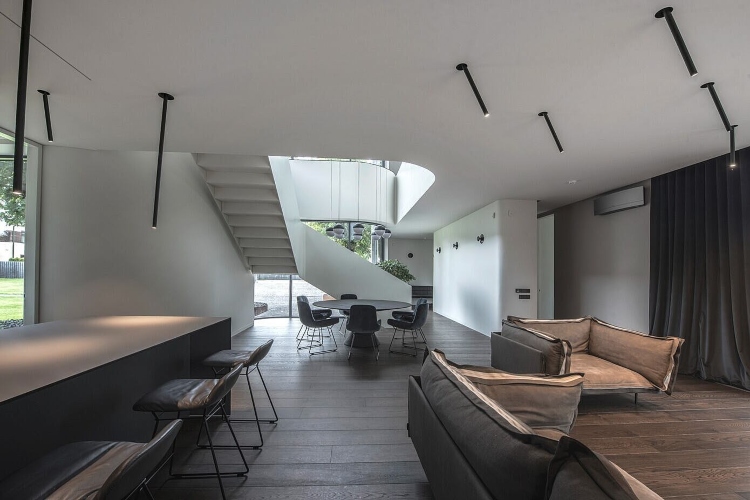 弧形砖建造的房屋丨Natkevicius&Partners-6