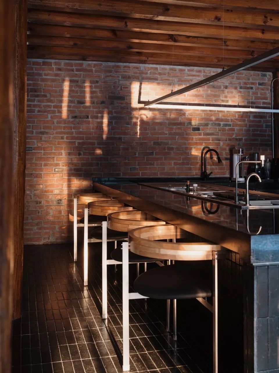 拾号建筑｜气味咖啡：旧房新生-80