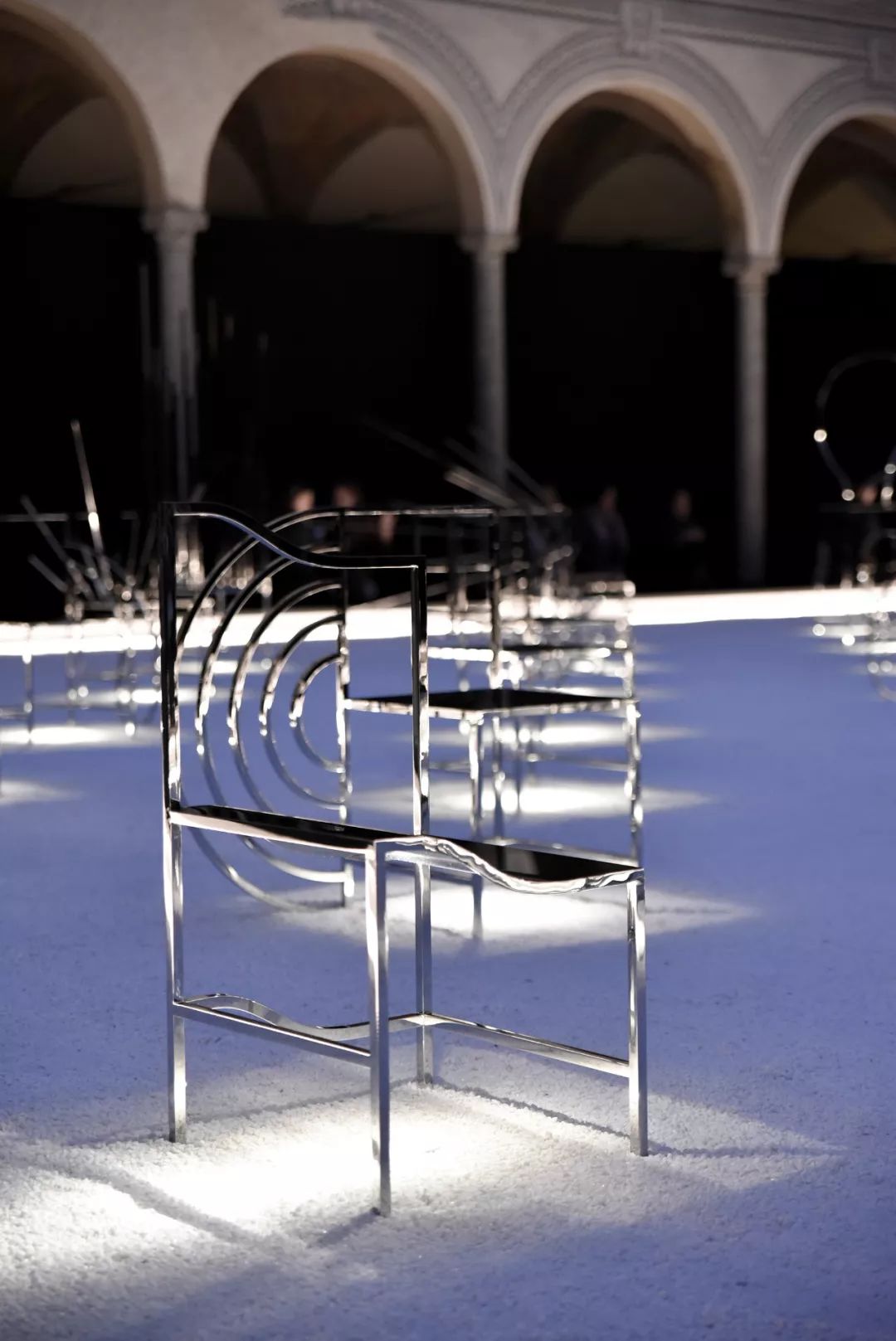 nendo 打造东京商业综合体,极简设计展现灵动趣味-259