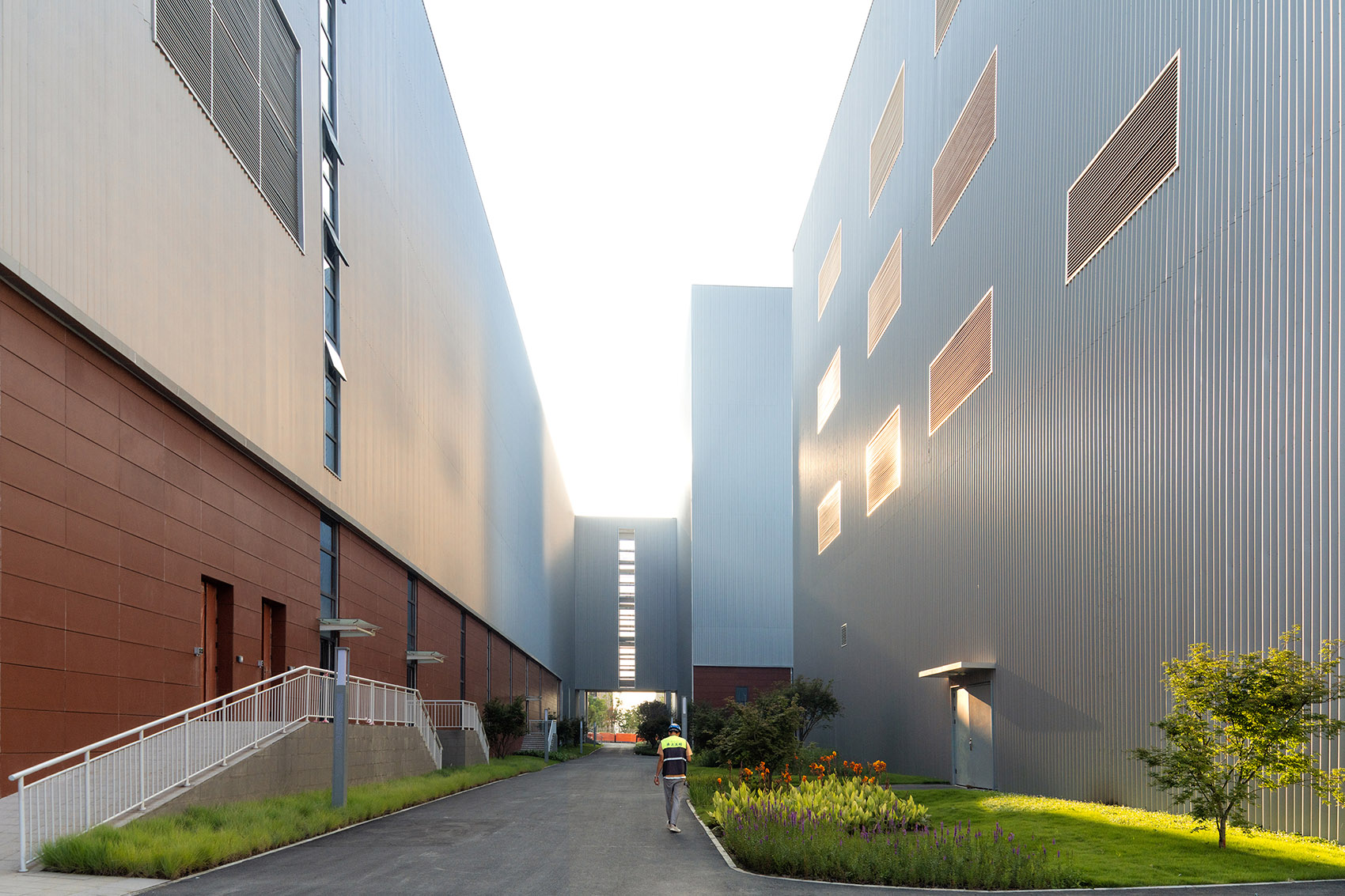 天府兴隆湖实验室二期丨中国成都丨江苏中锐华东荣朝晖工作室,杭州心象建筑-55