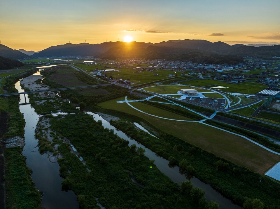 真備町灾后重建防护公园“竹门”丨日本丨隈研吾建筑都市设计事务所-23