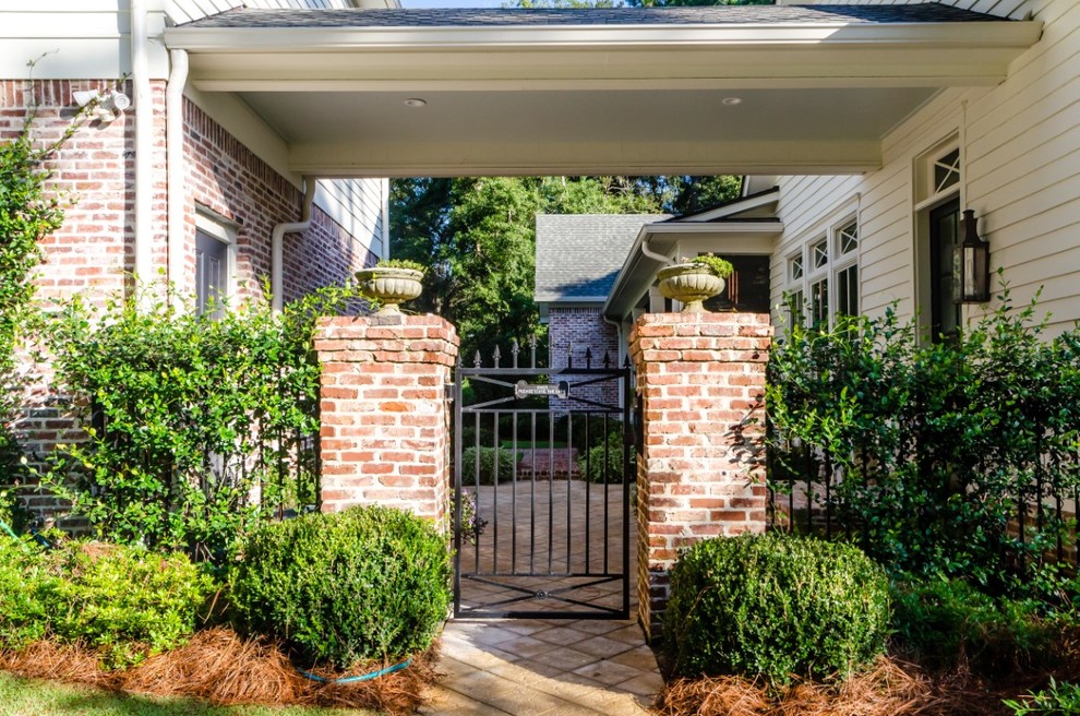 Traditional Elegance-43