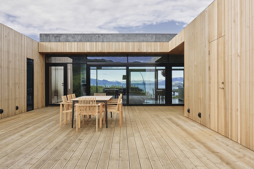 冰岛混凝土与木材夏日别墅，融入壮丽景色的设计-24