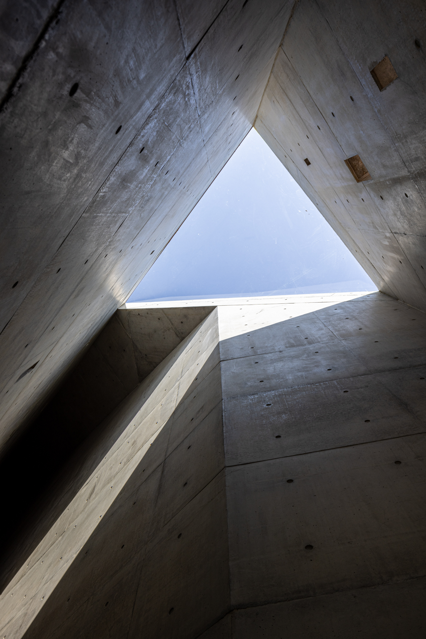 Paul Chiang Art Center / Behet Bondzio Lin Architekten-47