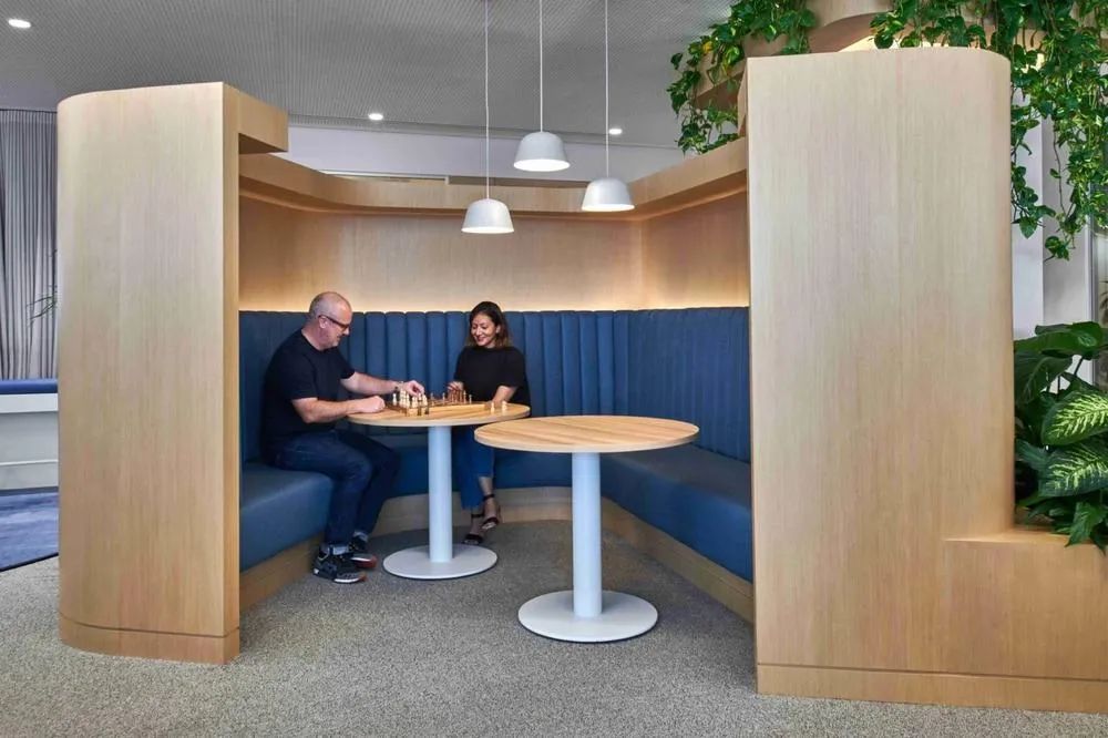 Roche 罗氏迪拜办公室丨阿联酋迪拜丨Allen Architecture Interiors Design-1