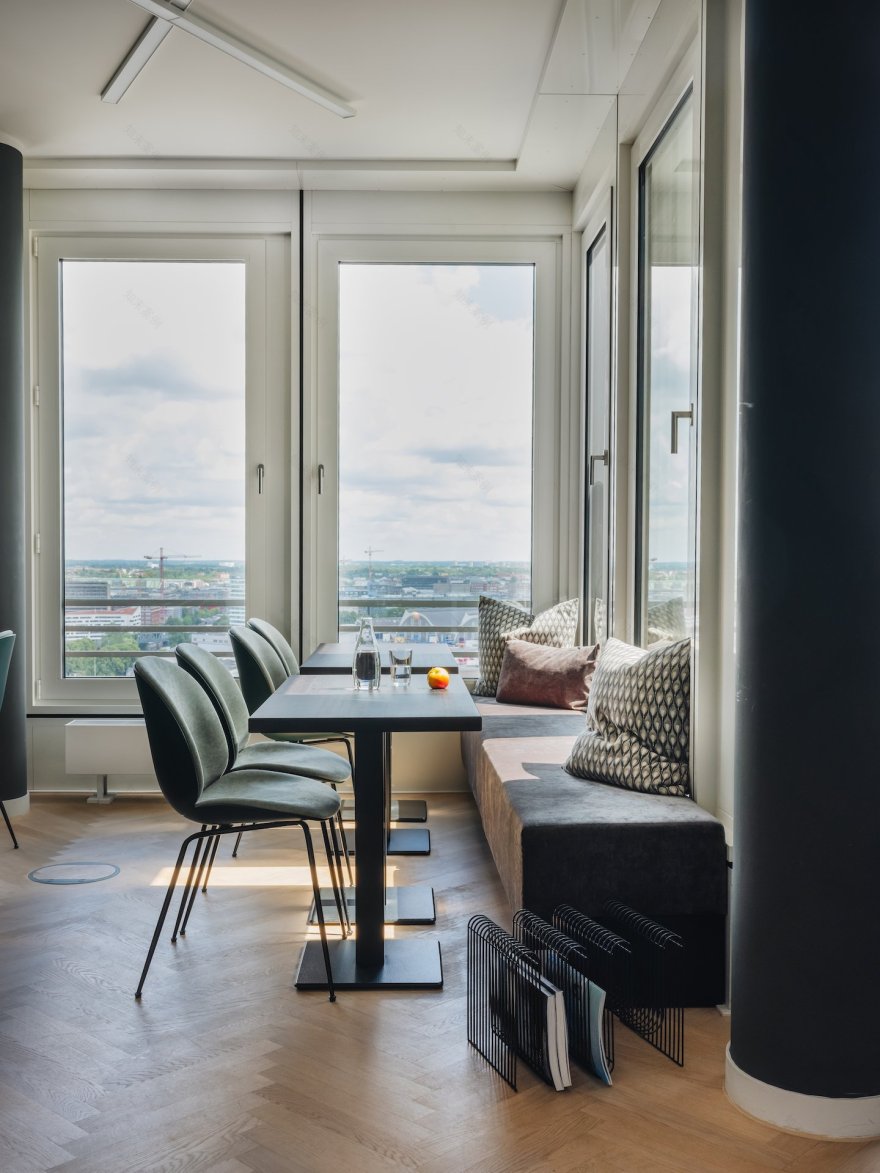 奥雷塔斯·装饰公司(注:AURETAS音译为奥雷塔斯 ,decorazioni是意大利语装饰的复数形式,这里推测为公司名字相关套语,按装饰公司翻译) 丨德国汉堡-14