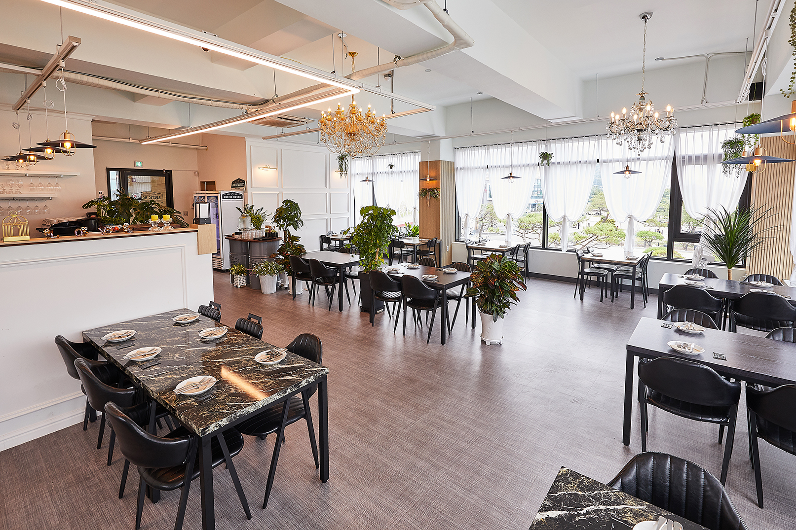 意大利餐厅的设计魅力 | 简约而优雅-5