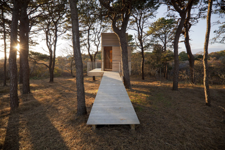 马萨诸塞州奎迪克岛度假小屋 | 融入自然的和谐设计-25