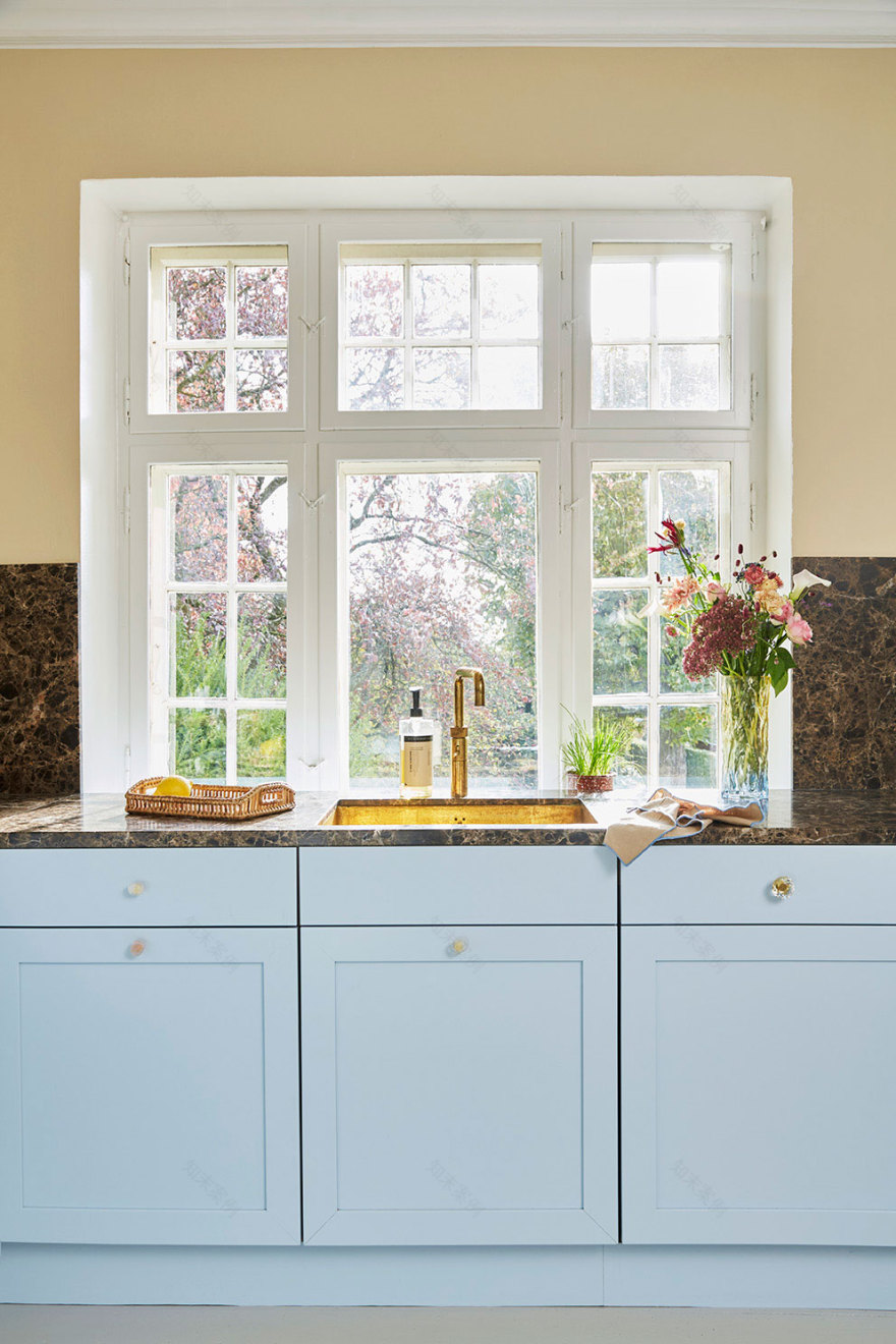 瑞典阳光粉色别墅-7