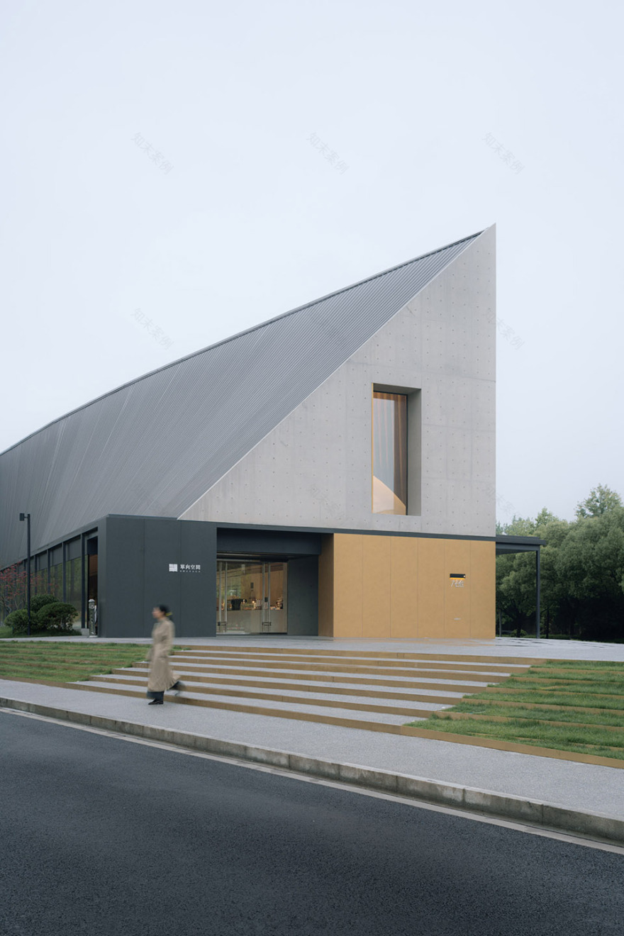 杭州阴雨天的良渚大谷仓建筑丨中国杭州丨大舍建筑,本质映像-20