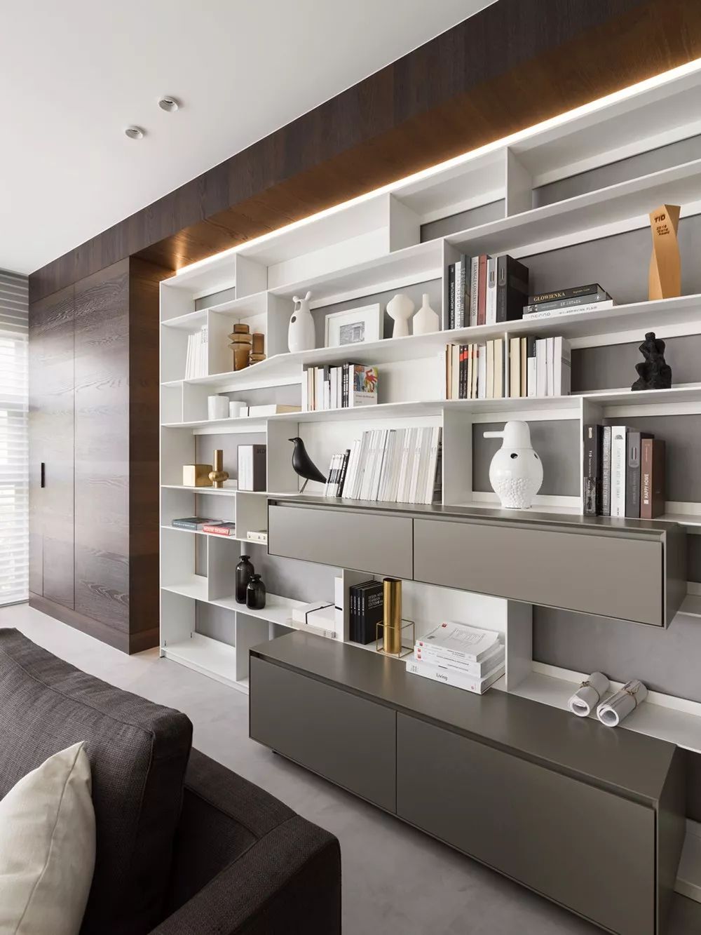 110 坪四层别墅，极简线条与自然元素共融-19