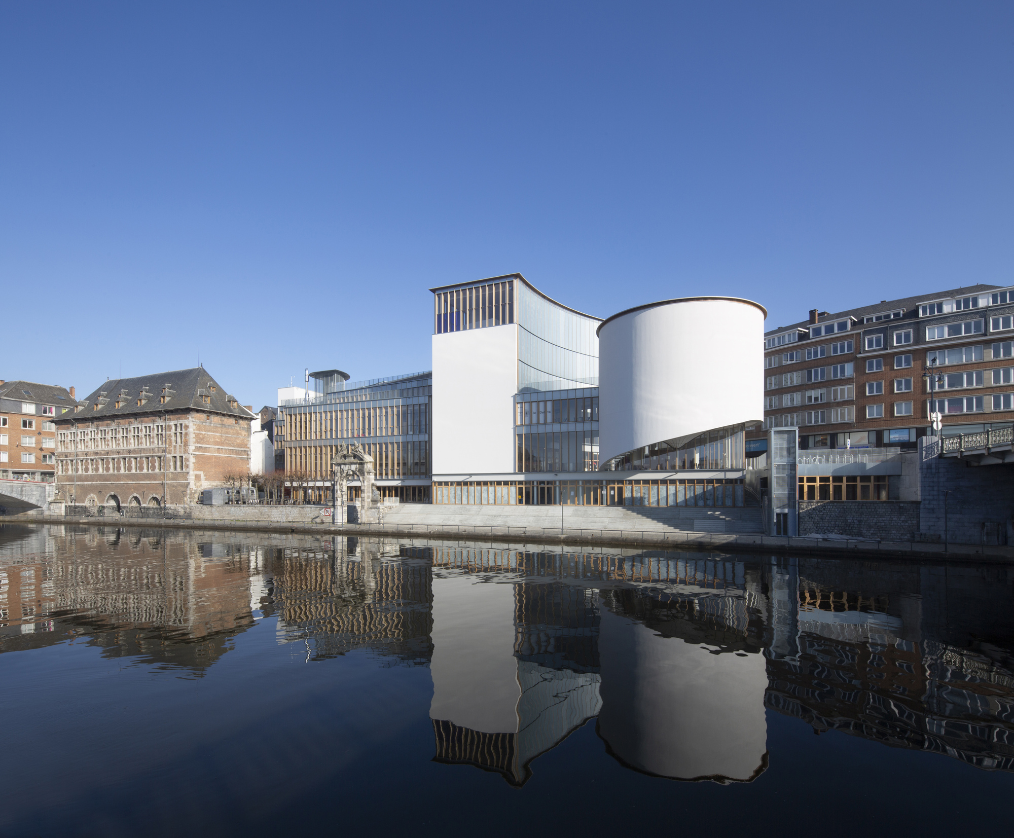 Maison de la Culture de la Province de Namur / Philippe Samyn and Partners-32