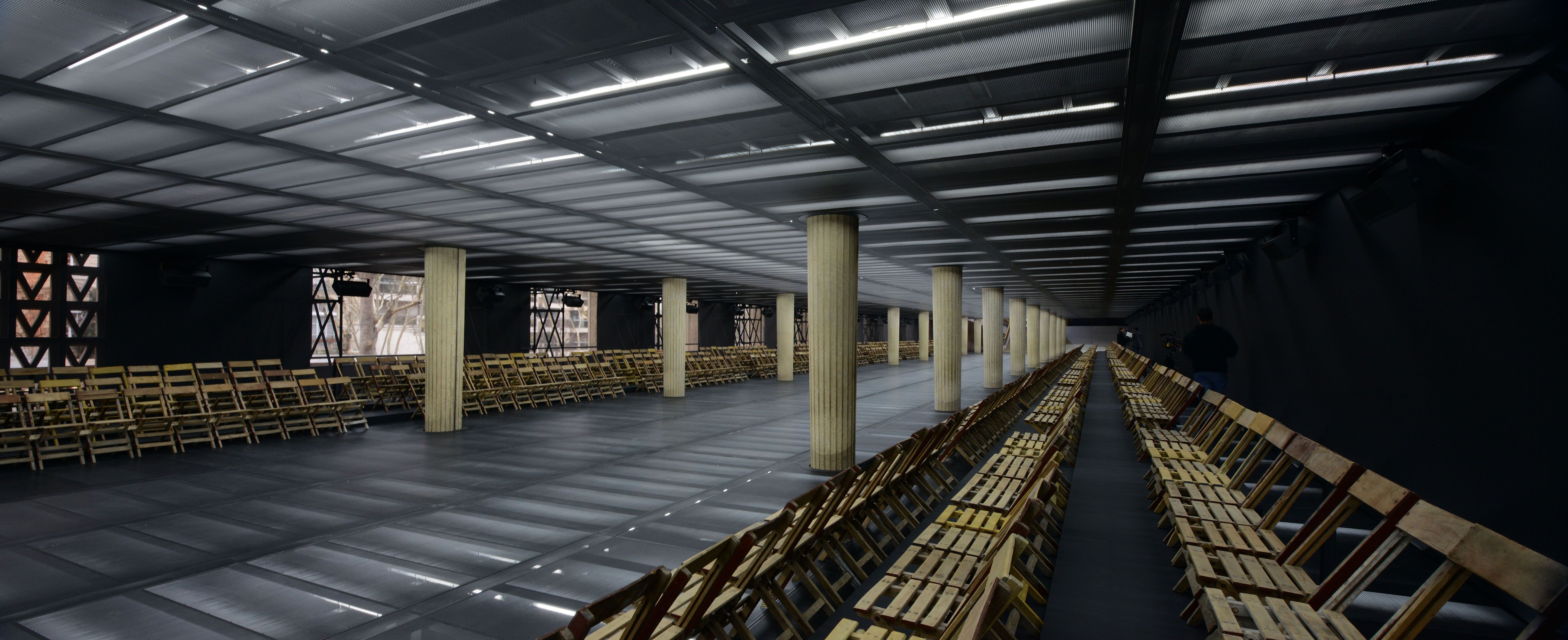 2013 FW Miu Miu 巴黎大秀-5