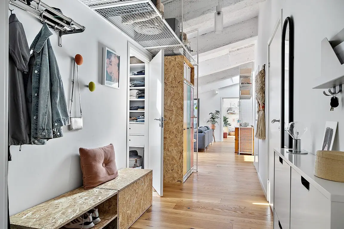 瑞典工业风设计公寓,顶楼露台成亮点-16