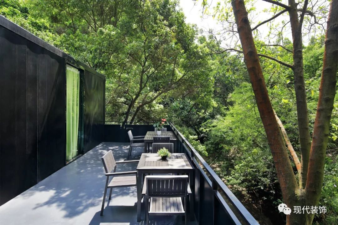 东莞橙果传媒集装箱办公室 | 融入自然的创意空间-27