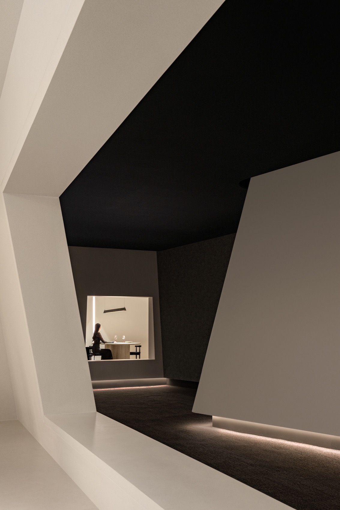 Undersky天空见灯光展厅丨中国中山丨加减智库设计事务所-31