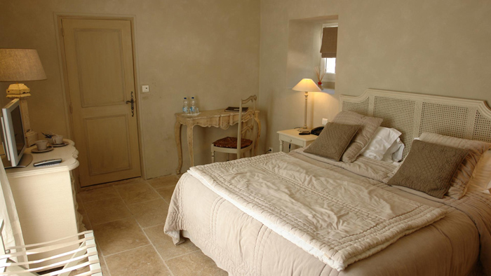 南法古宅玫瑰庄园 | 传统与自然的完美融合-17