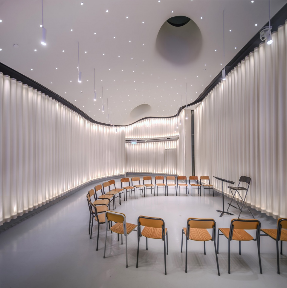 悬浮音乐厅 · 香港宣道小学的创意空间-39