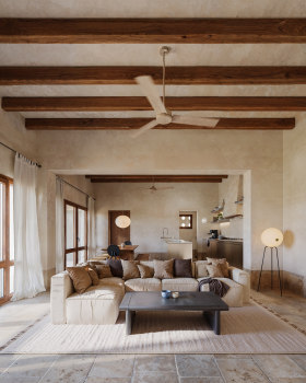 丨Studio Momtaz