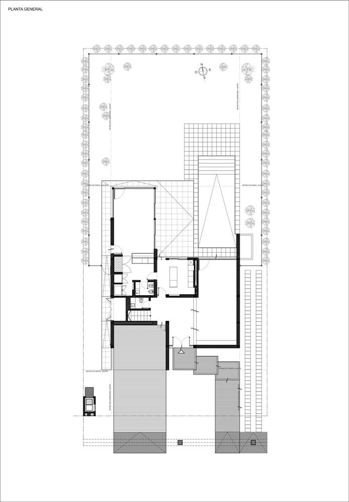 Modern House in Which every Unnecessary Element has been Eliminated-43