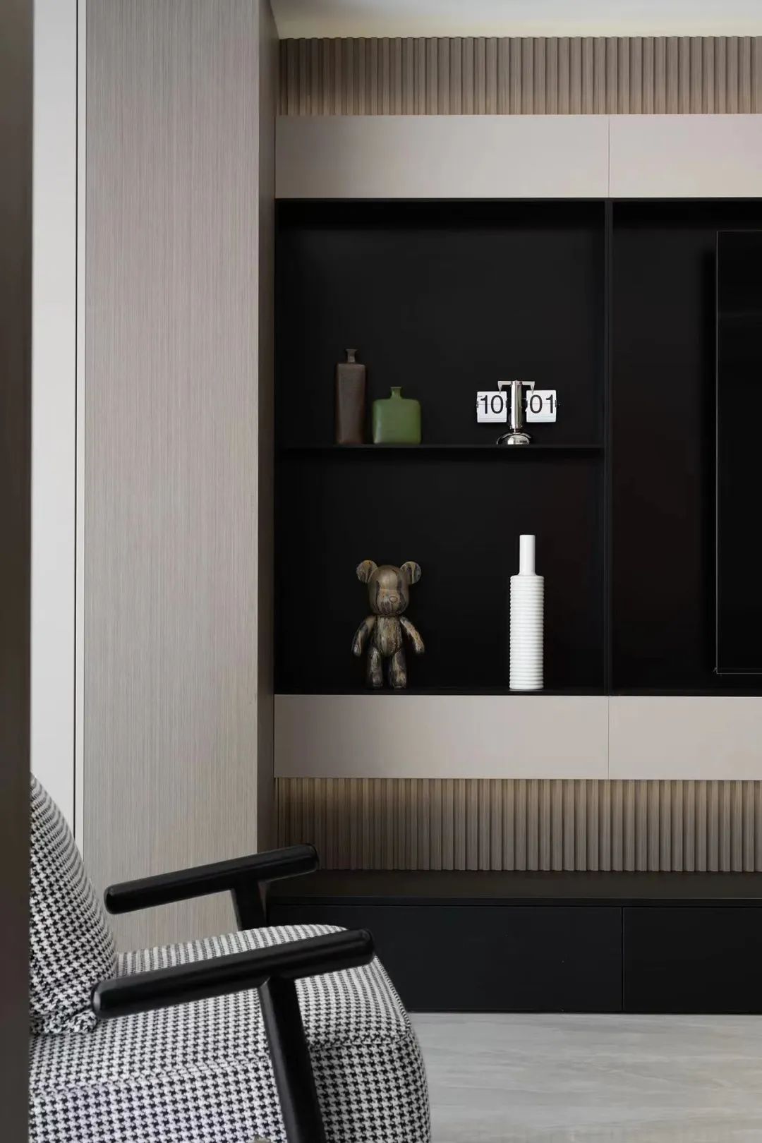 雅·木 · 简约舒适的现代住宅设计丨张安-3