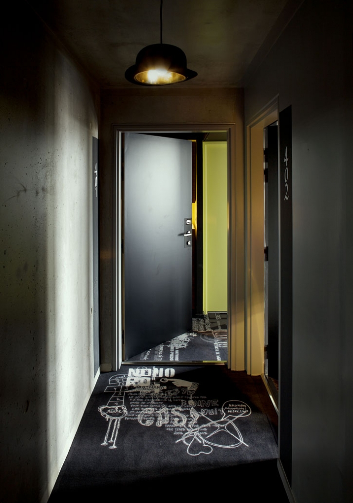 Mama Shelter by Roland Castro & Philippe Starck | Yatzer-0