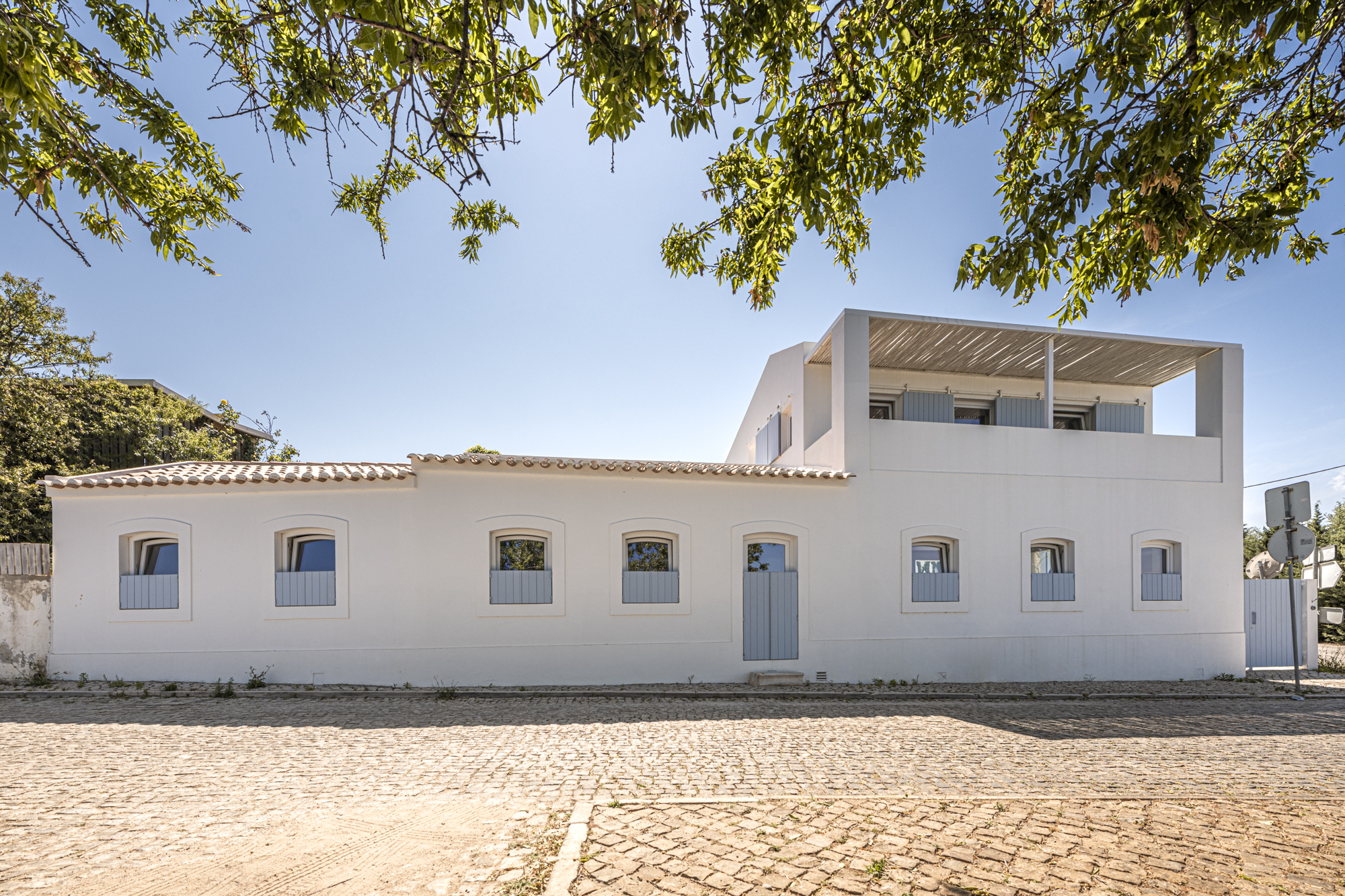 卡塞拉韦利亚的房子丨葡萄牙丨GSS arquitectos-11