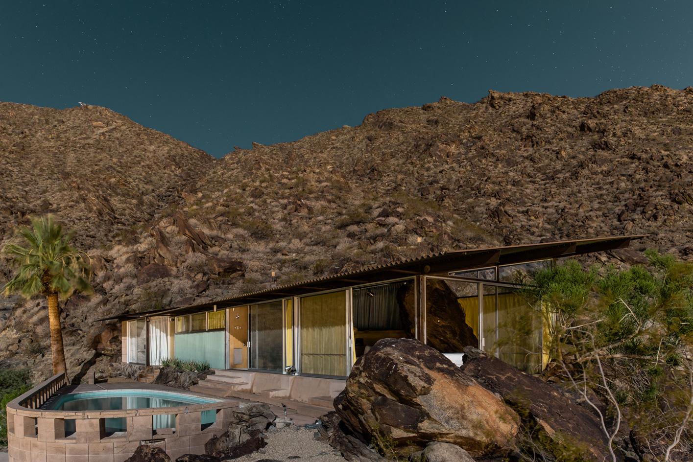 午夜现代 · 棕榈泉的月光魅影-19