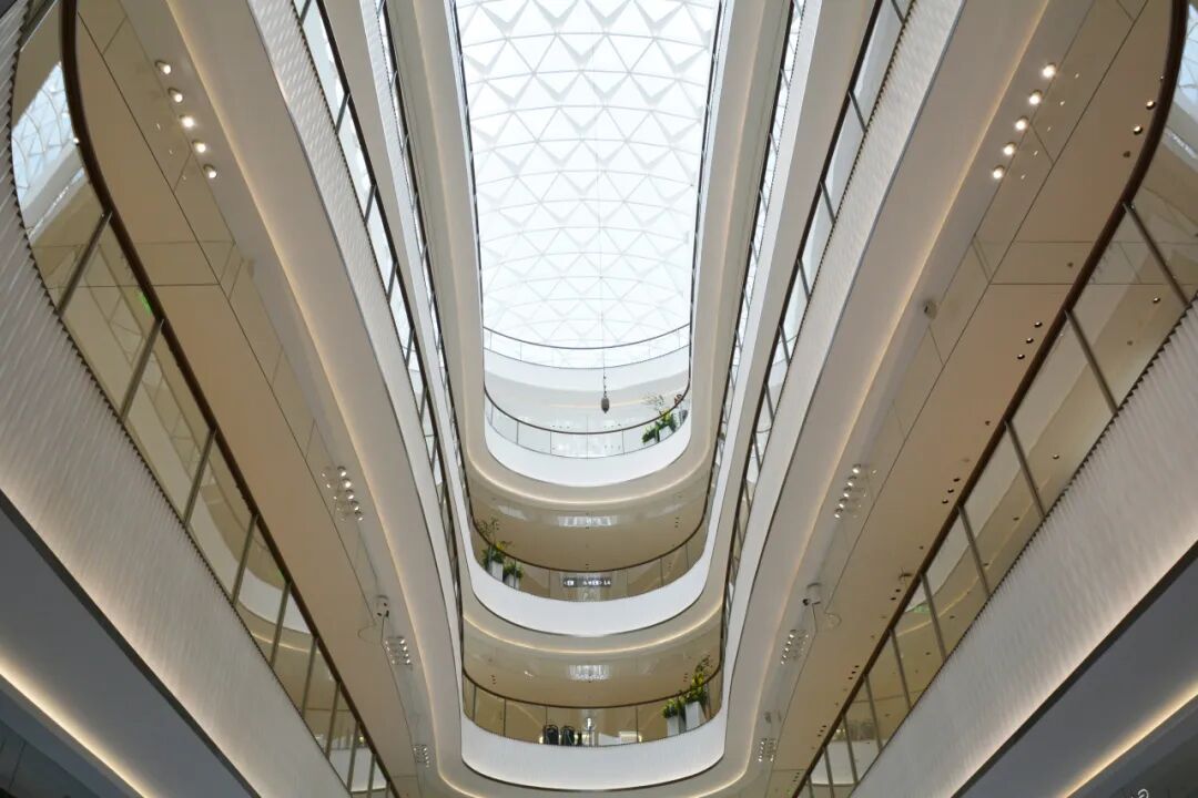 青城商业地标上新,中建八局承建的呼和浩特万象城正式开业-48