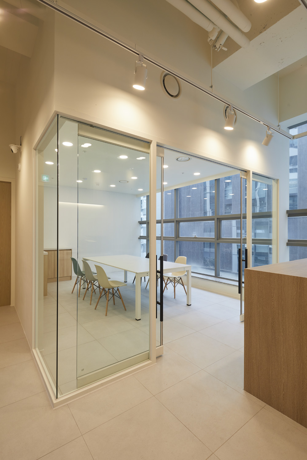 白色木纹，打造温馨学习空间-5