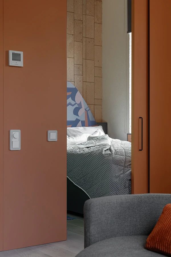 48㎡独居老人的彩色魔盒丨DVEKATI 团队-40