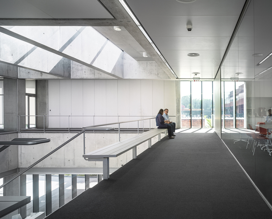 Puma萨尔瓦多能源总部 / RUIZ PARDO – NEBREDA-40