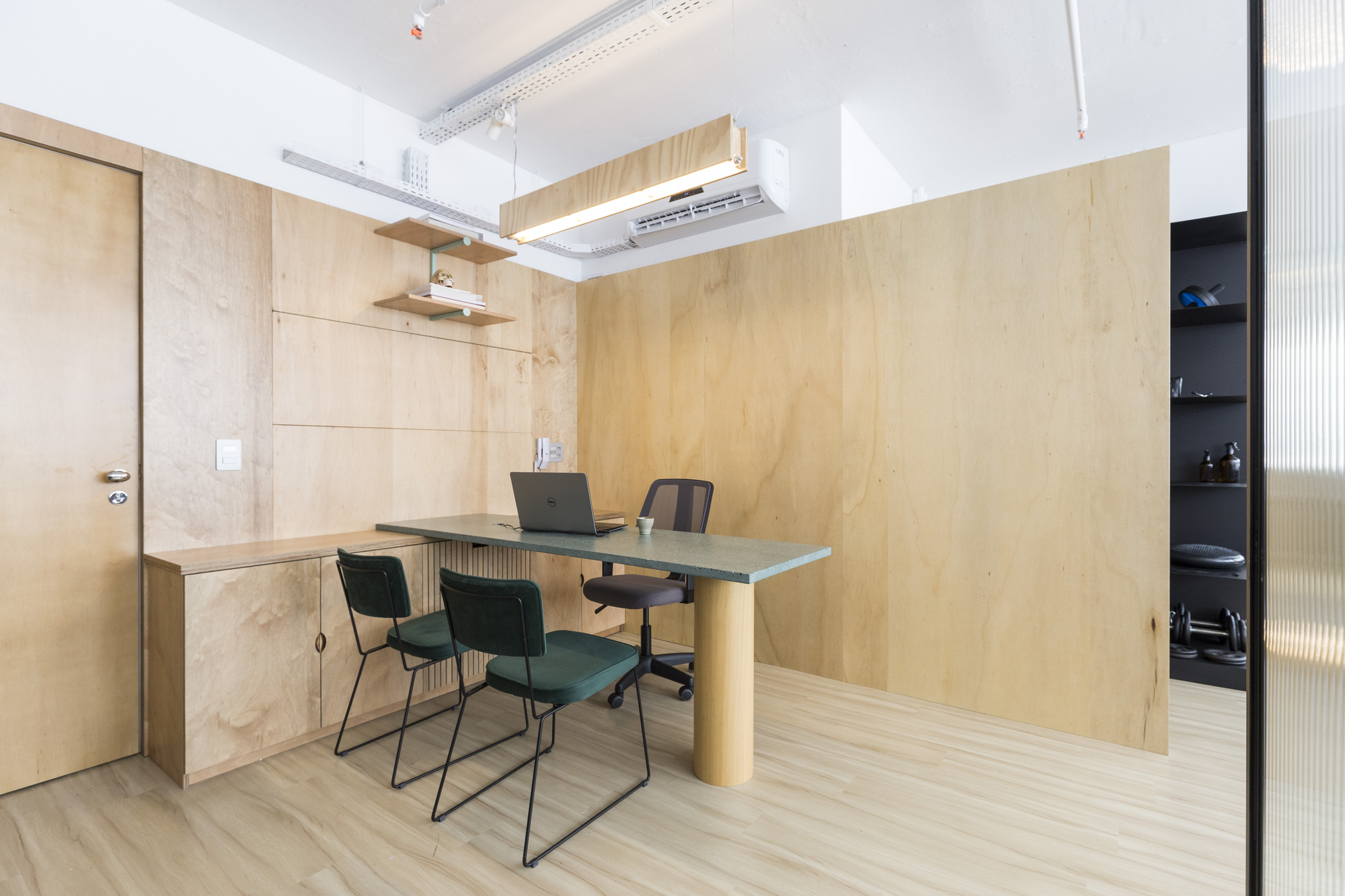 拉斐尔·派瓦的办公室丨巴西丨URBANODE arquitetura-28