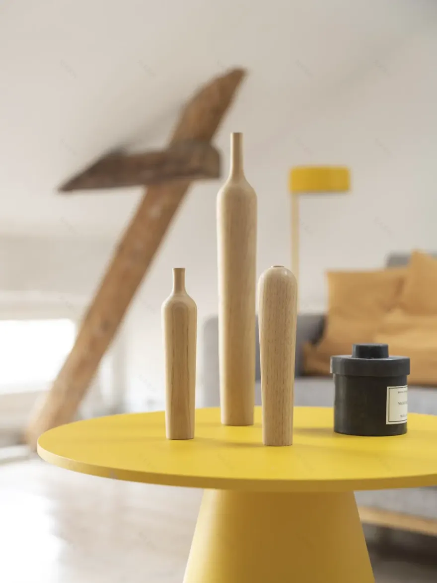 瑞典一旧楼顶层公寓的活力黄灰设计-4