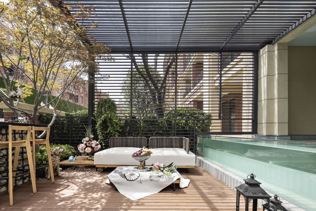 青岛青特小镇E叠拼样板房-15