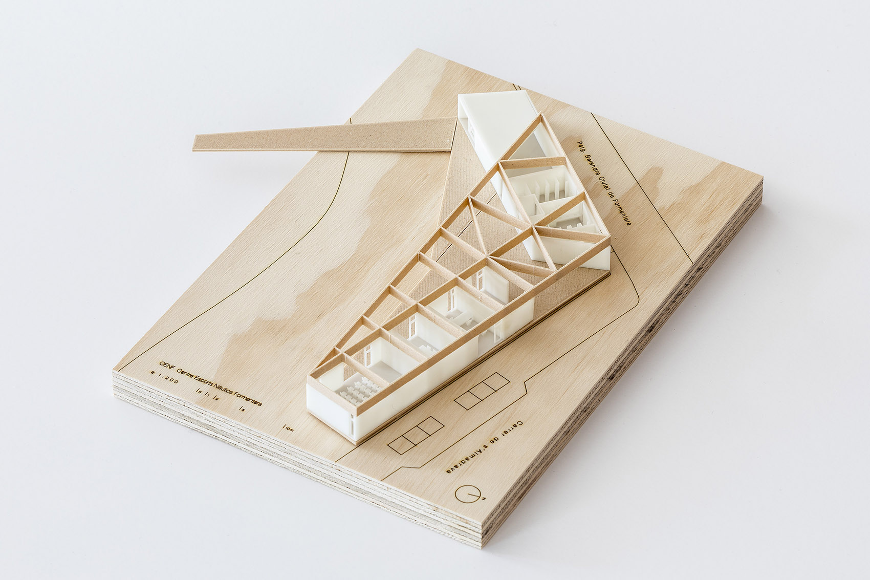 Formentera水上运动中心，西班牙 / Marià Castelló Architecture-147