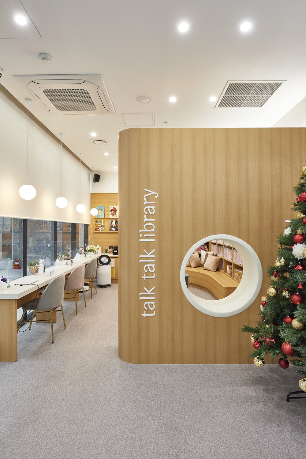 13 坪英式教学空间，简洁高雅尽显品味-8