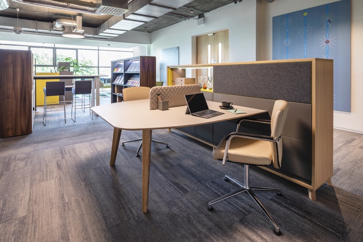 Bisley 爱尔兰展示厅-38